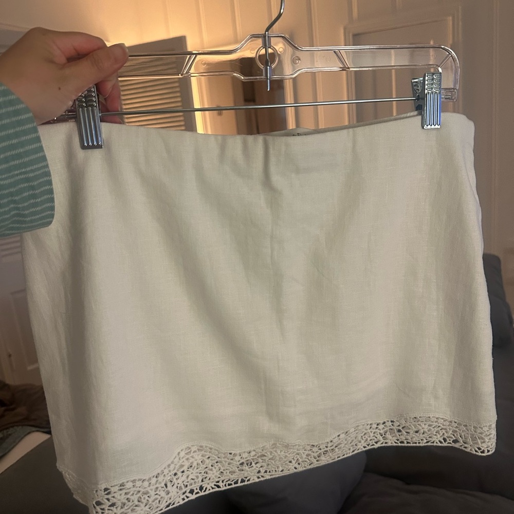 Abercrombie & Fitch Cream Lace Pencil Skirt